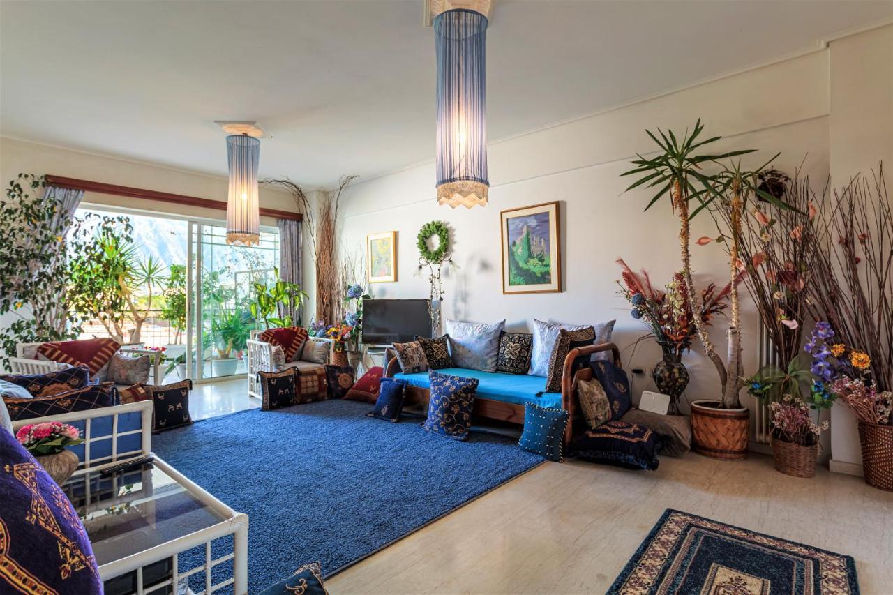 Bright Comfy Flat Near The Beach & The City Center カラマタ エクステリア 写真