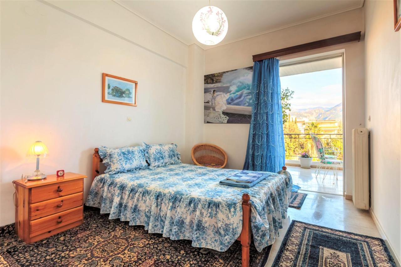 Bright Comfy Flat Near The Beach & The City Center カラマタ エクステリア 写真